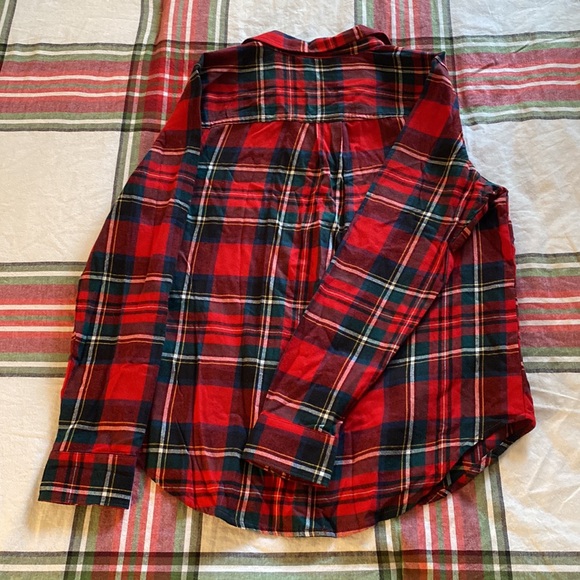Old Navy plaid flannel - Picture 4 of 6